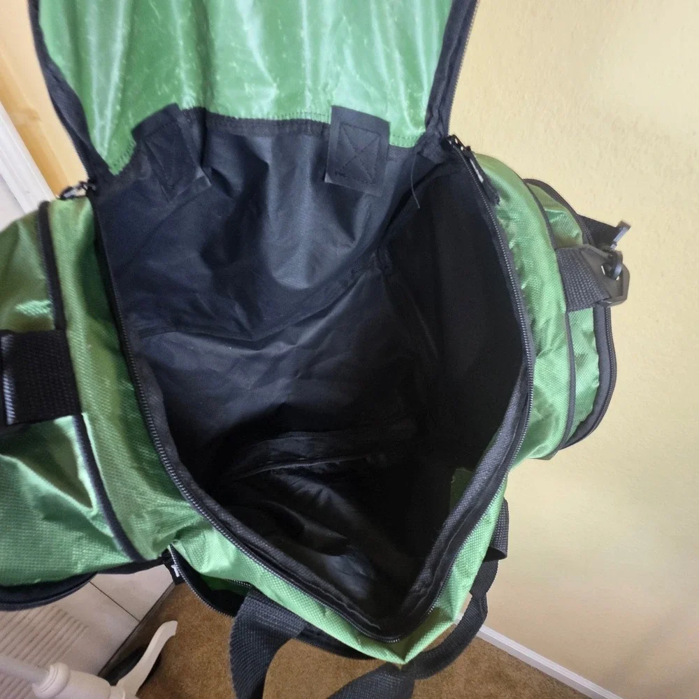 Heineken Green Red Star Duffle Bag‎ Travel Gym Sport Bag nylon lightweig RAREht